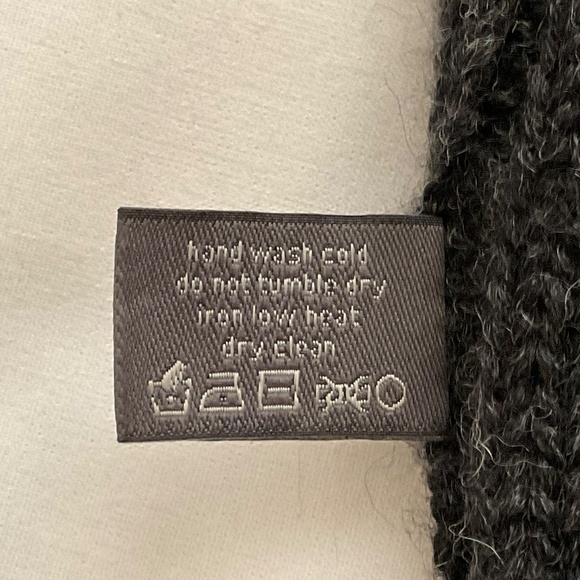 Shupaca Baby Alpaca Knit Ribbed Grey Beanie Hat S/O NWOT Unisex. Made in Peru - Picture 4 of 9